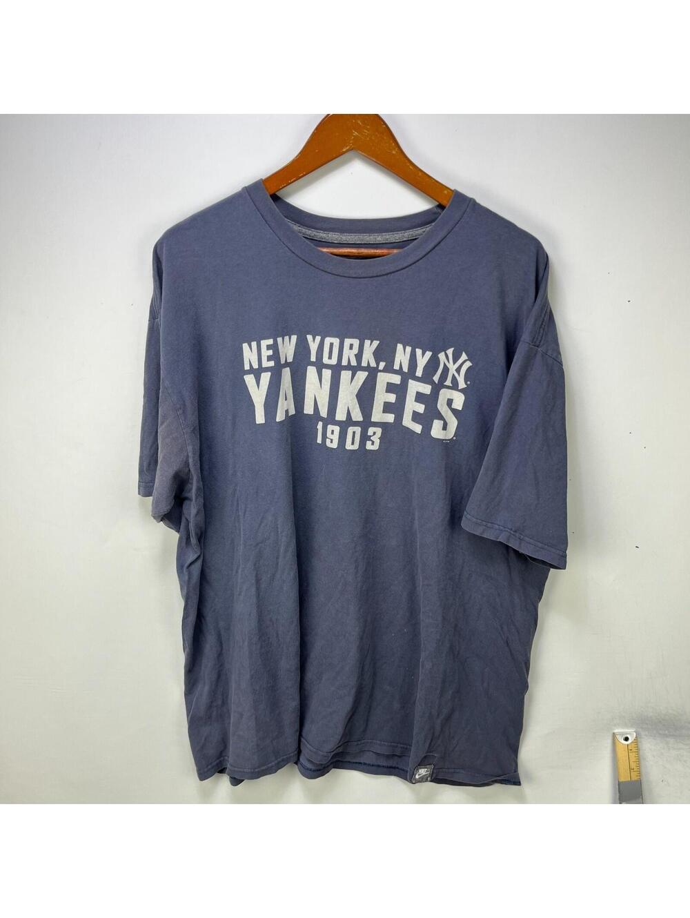 Vintage NY Yankees MLB Baseball Short Sleeve Tee XL Nike